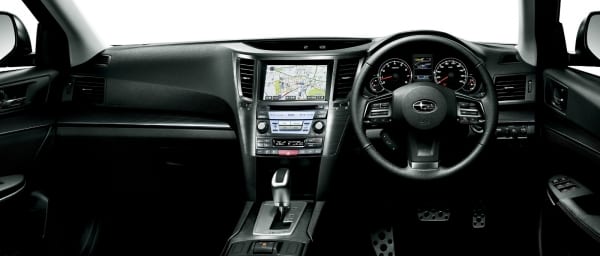 Subaru_Legacy_Touring-wagon_DBA-BR9_instrument_panel