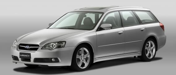 Subaru_Legacy_Touring-wagon_TA-BP5_front_side