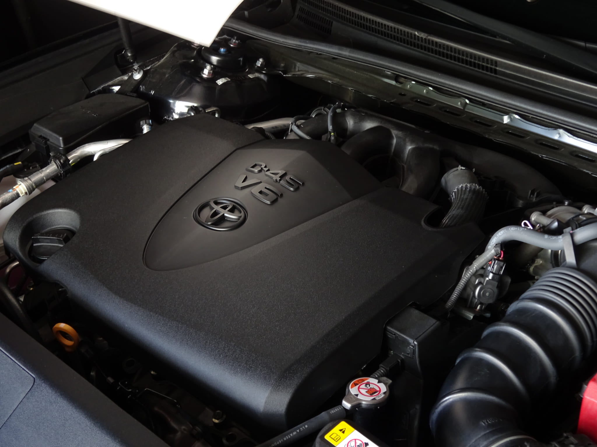 トムス C35