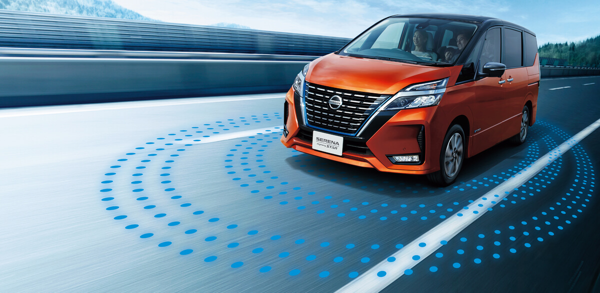 日産 セレナ 2019 全方位運転支援システム