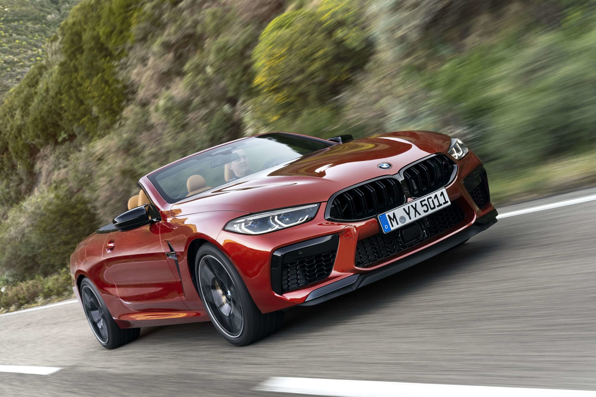 2019年新型車 BMW M8カブリオレ