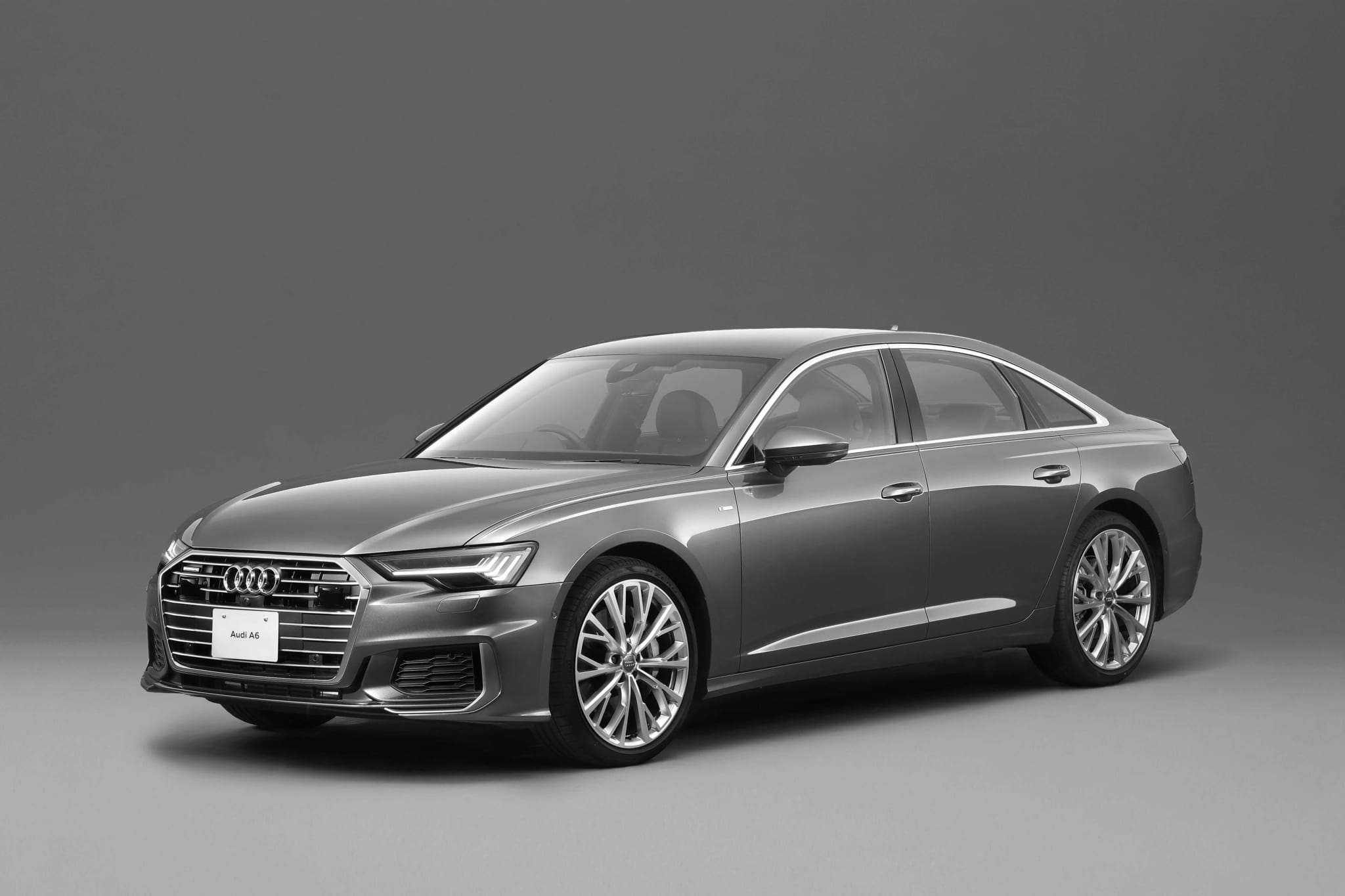 アウディ A6 2019年