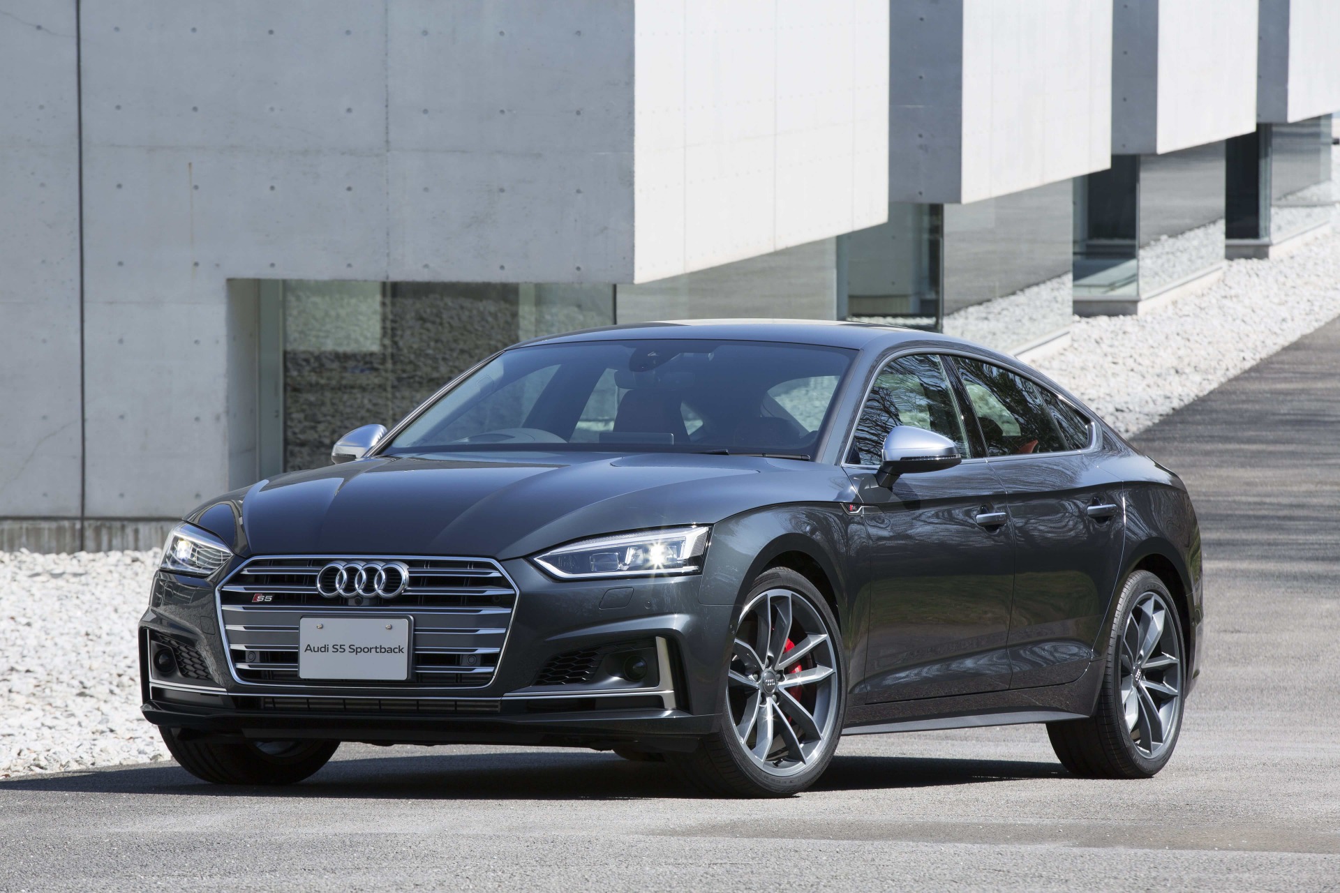 アウディ S5 2019年