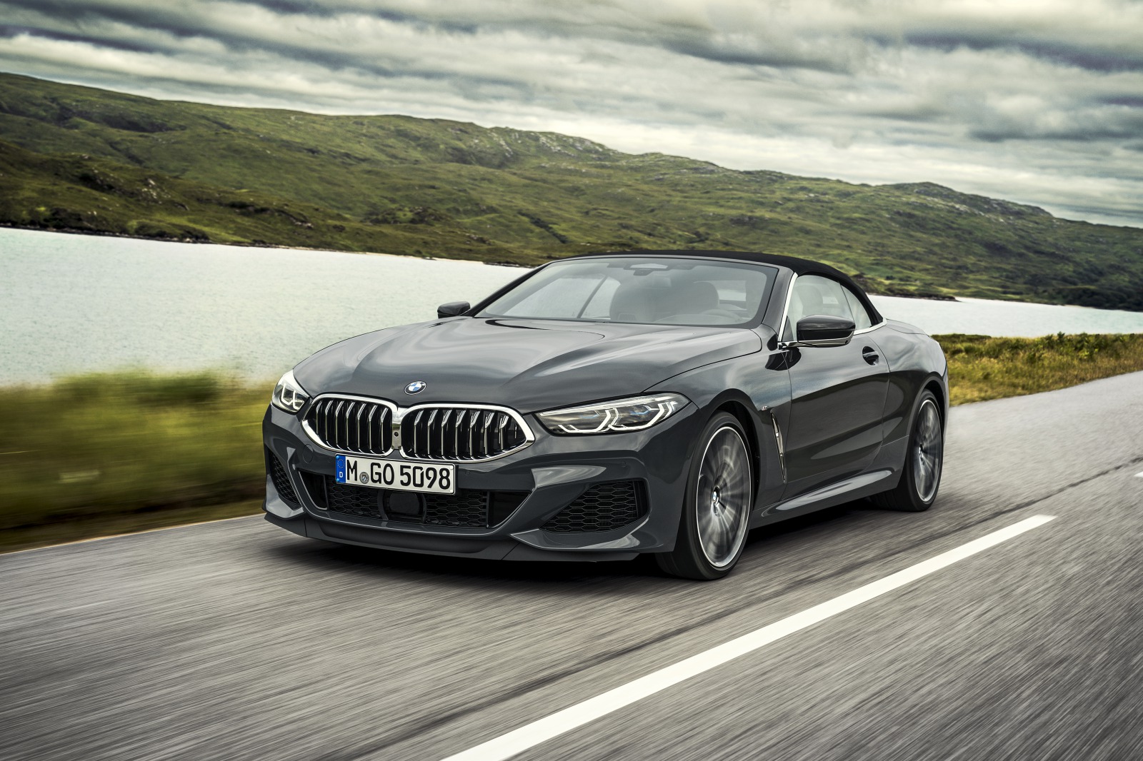 BMW 8シリーズ カブリオレ 2019年