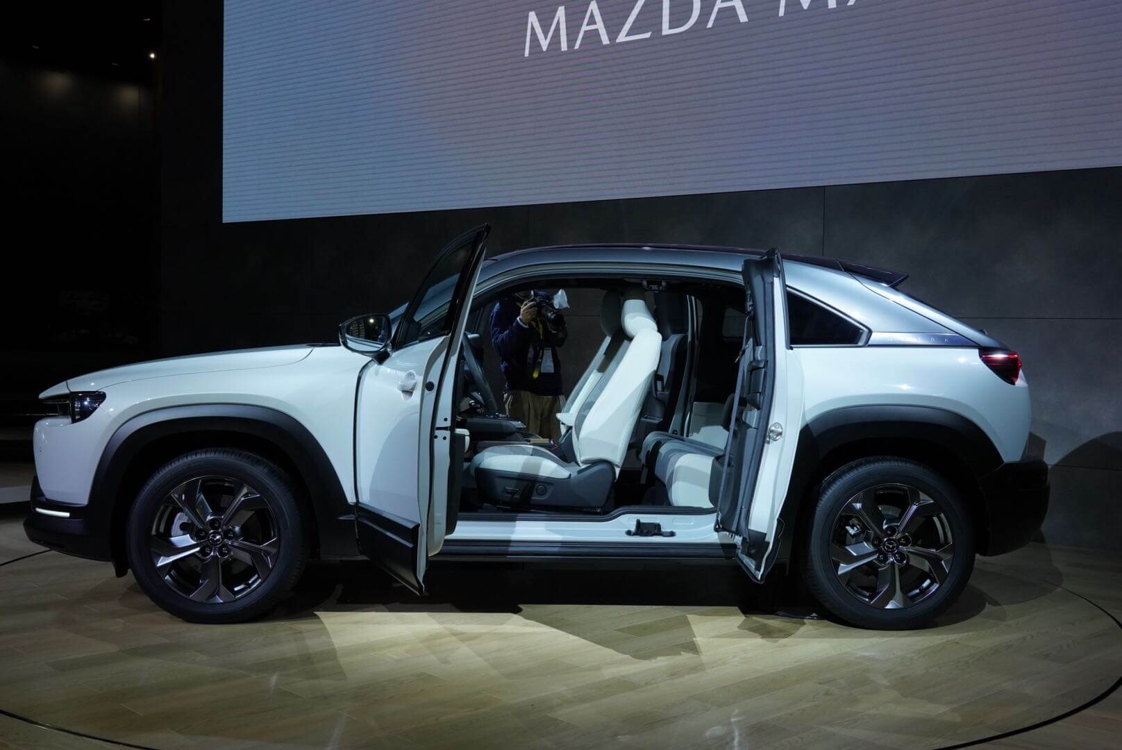 マツダ MX-30 コンセプト 東京モーターショー2019
