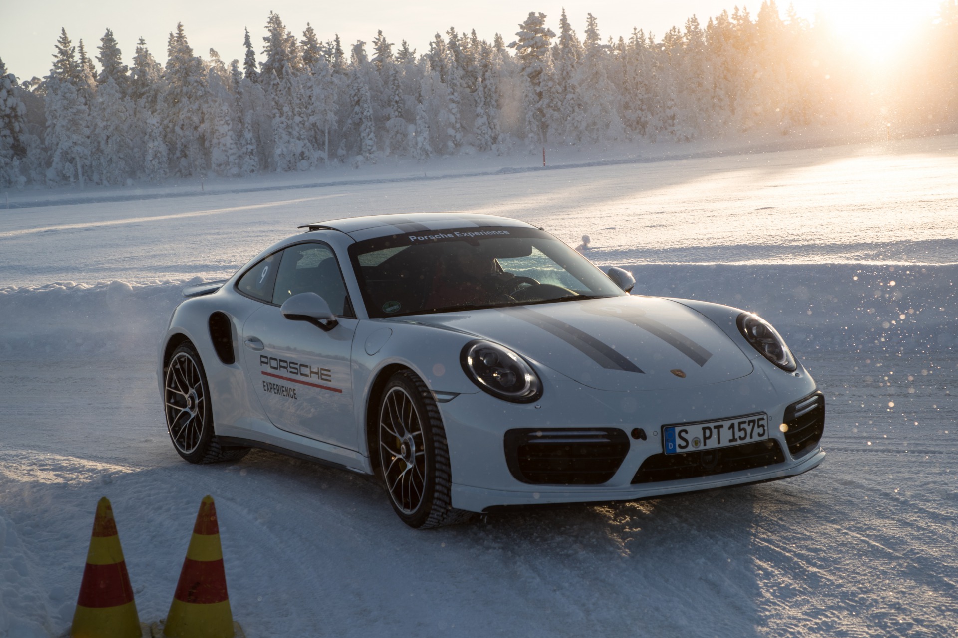 ポルシェ 911ターボS 2019年