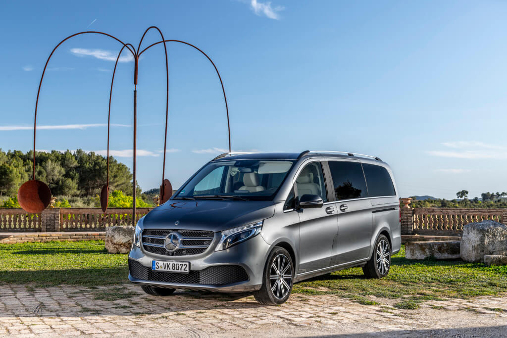メルセデス・ベンツ V 300 d 2019
