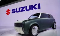 スズキ 新型PHEV「WAKUスポ」を東京モーターショー2019で公開!