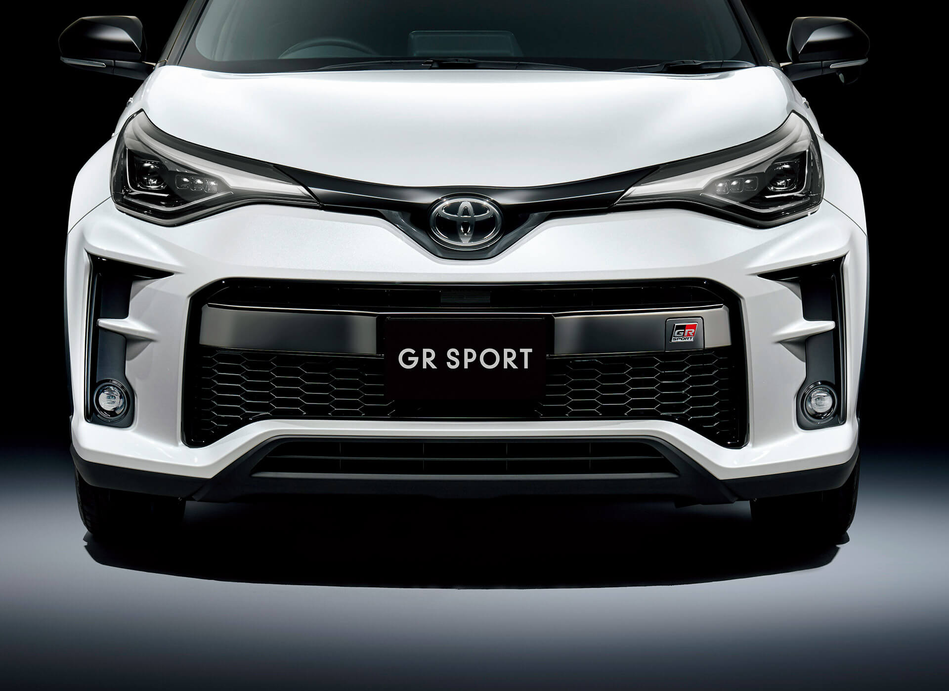 トヨタ C-HR S“GR SPORT” 2019年型