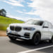 BMW X5に新型PHEVと530馬力のV8 搭載の「M50i」追加発売開始